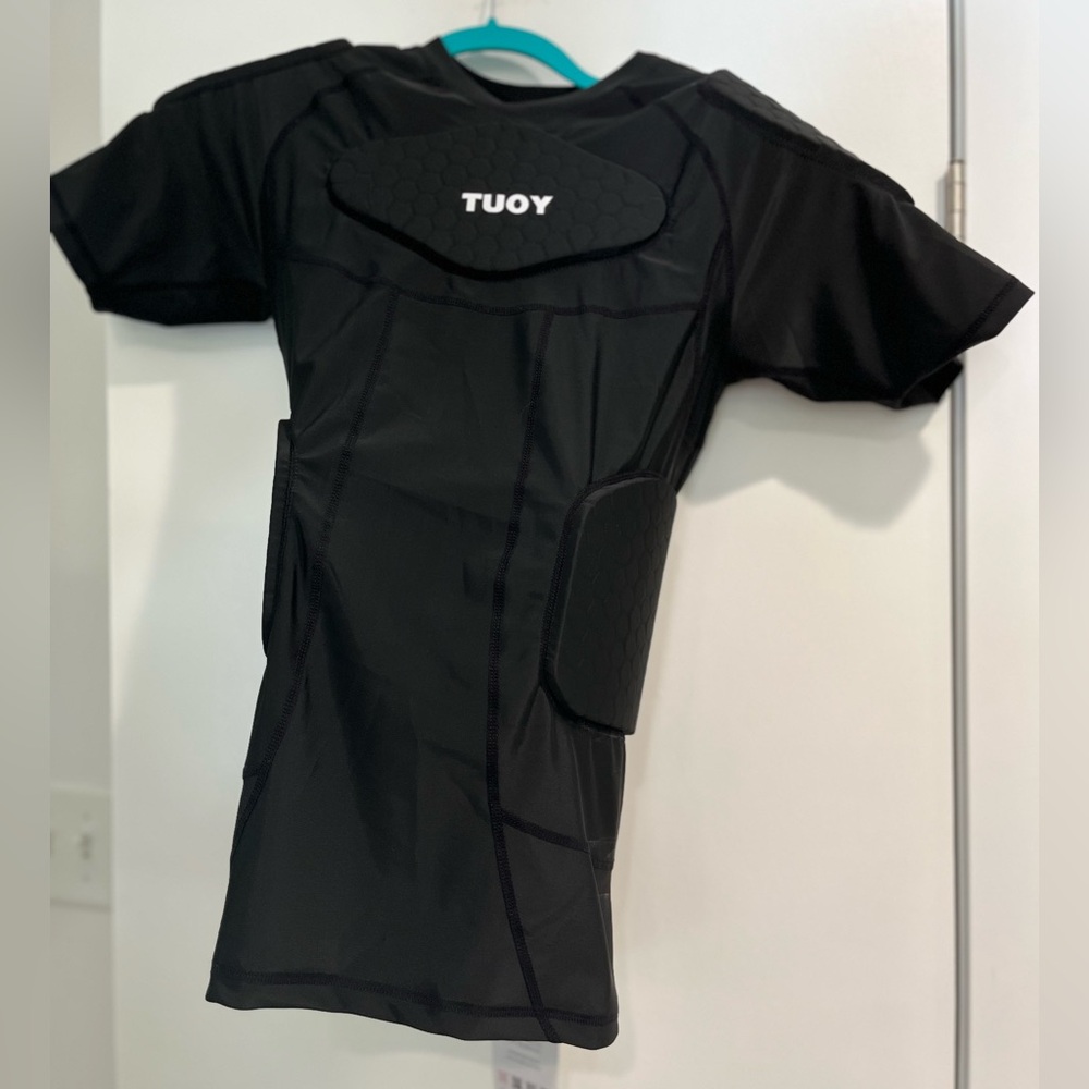 NWT Tuoy Men's Black Protective Rashguard Size Medium